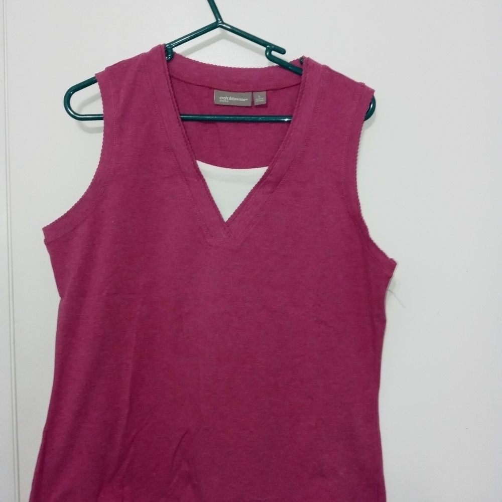 Croft & Barrow Sleeveless Rose pink Modest V neck Pullover Cotton blouse